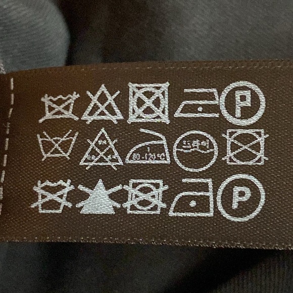 NWT. Massimo Dutti Black Flowing Jumpsuit with Darts and Tie Detail. Size M. - Picture 10 of 10